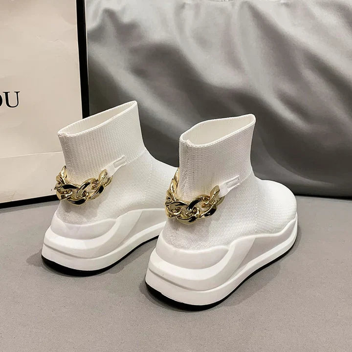 Comfortable and stylish women's shoes