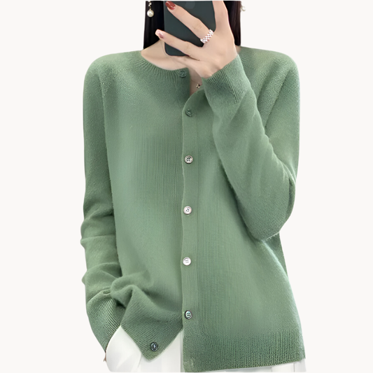 Annika - wool cardigan - soft and stylish wool women's jacket for autumn and winter