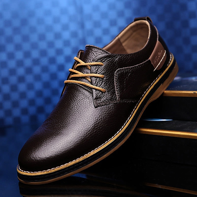 High-quality leather oxford men's shoes in various colours