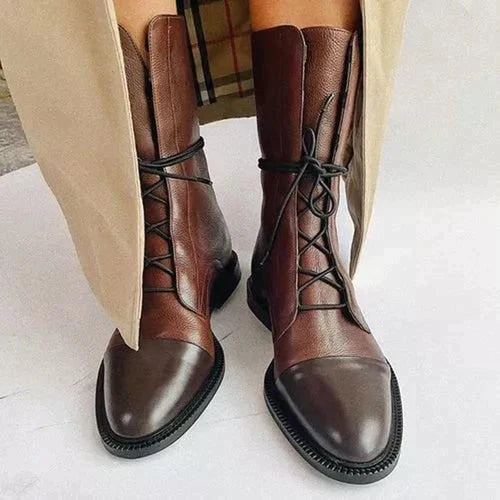 Andi - vintage look boots with heels