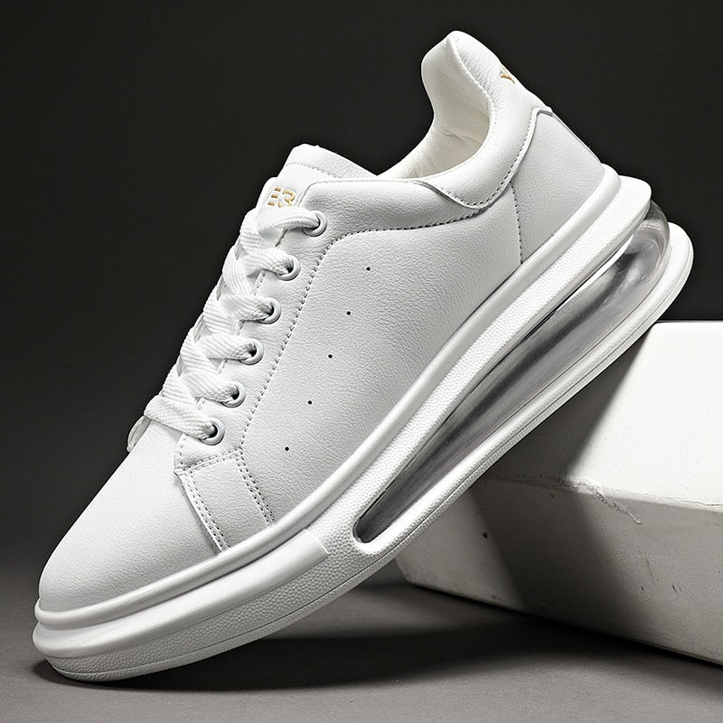 Comfortable ergonomic men's sneakers