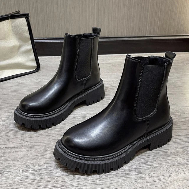 Tessa - chelsea boots