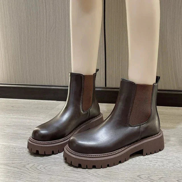 Tessa - chelsea boots