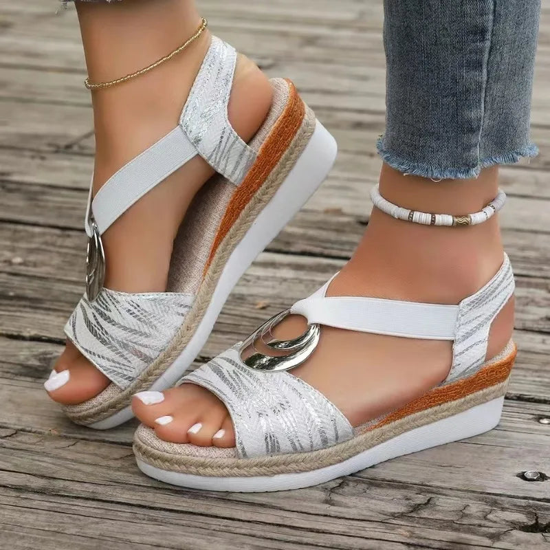 Arvin | comfortable sandals for women
