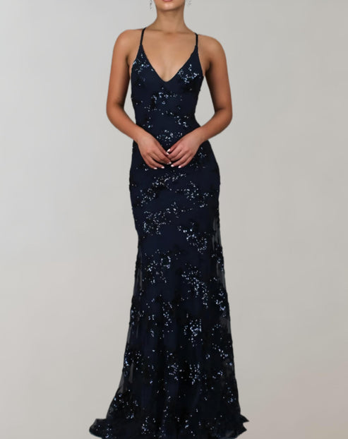 Arie - sleeveless and backless dress with beautiful sequins