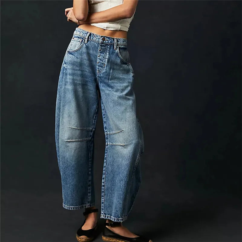 Retro women's jeans - casual cut