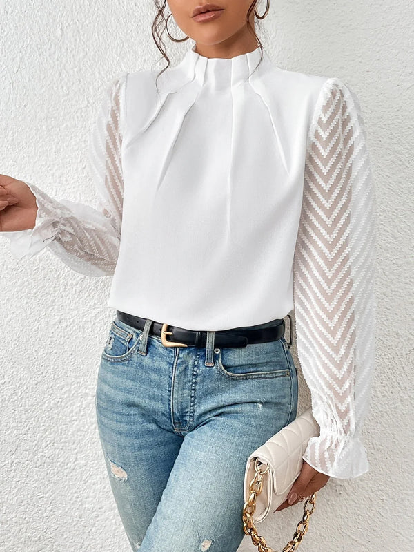 Penelope - coastal blouse with lace sleeves