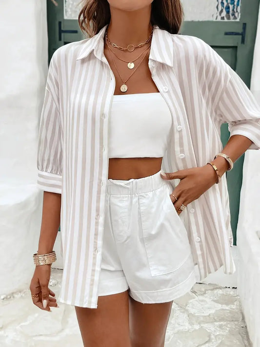 Single-breasted striped blouse with a modern, classic touch for women