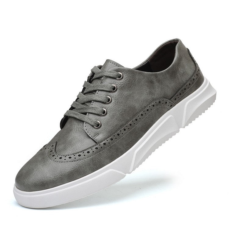 Elegant leather men's sneakers for smart-casual occasions
