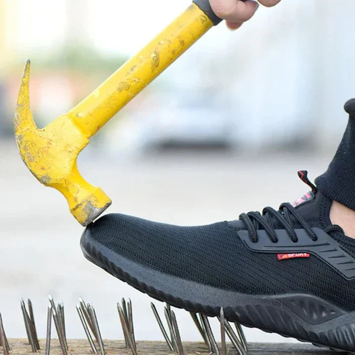 Maximaal - safety shoes with steel toe cap