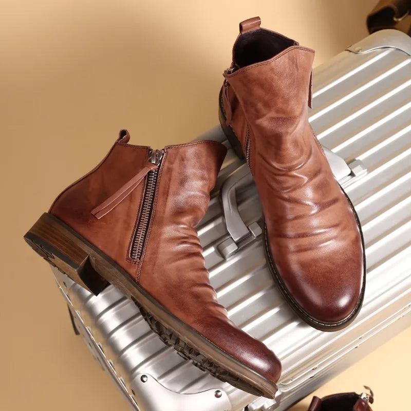 Elegant chelsea boots made of genuine leather for men