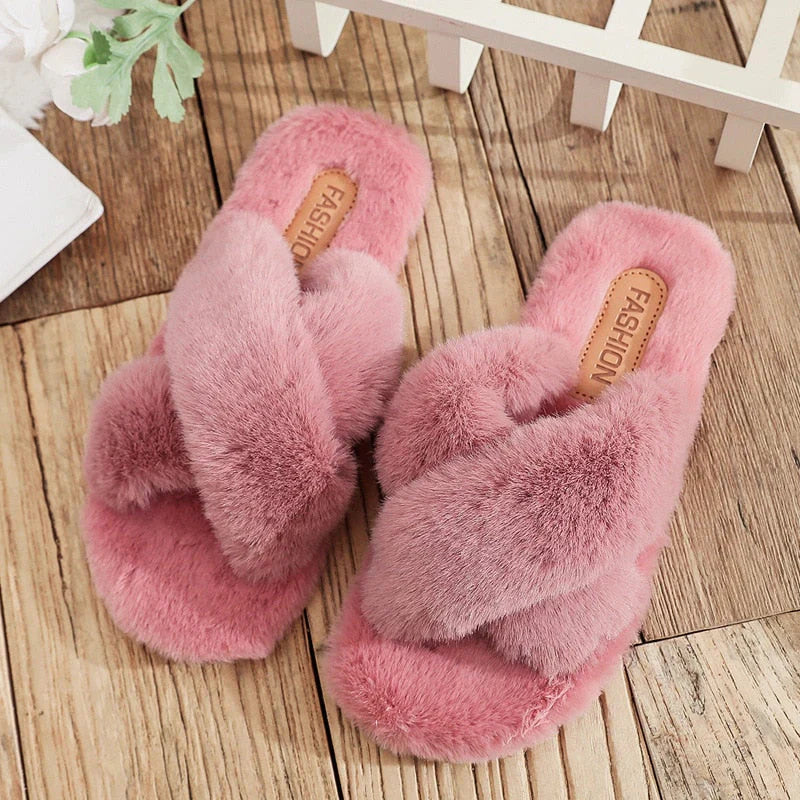 Casual winter fluffy slippers with cozy warmth for women