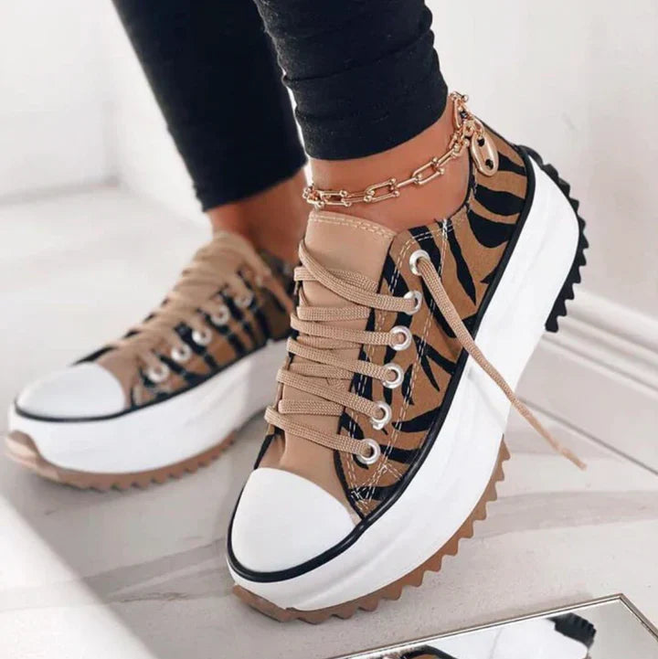 Iduna - stylish platform sneakers for women
