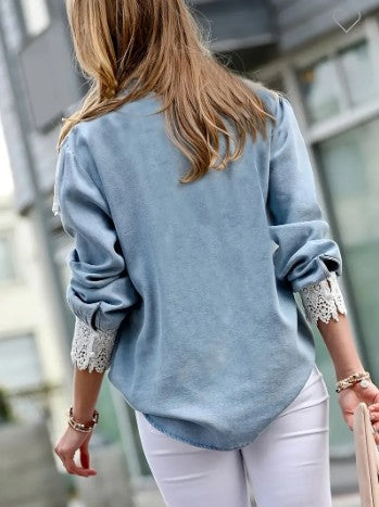 Eyva - elegant edged denim blouse