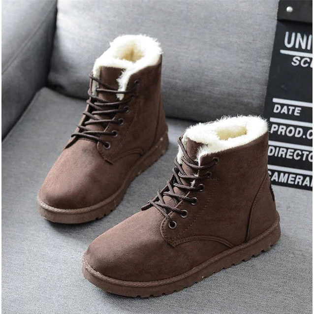 Casual warm winter boots with cozy comfort for women