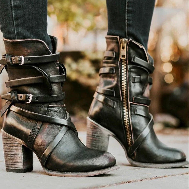 Elegant leather winter boots for women - warmth and style perfectly combined