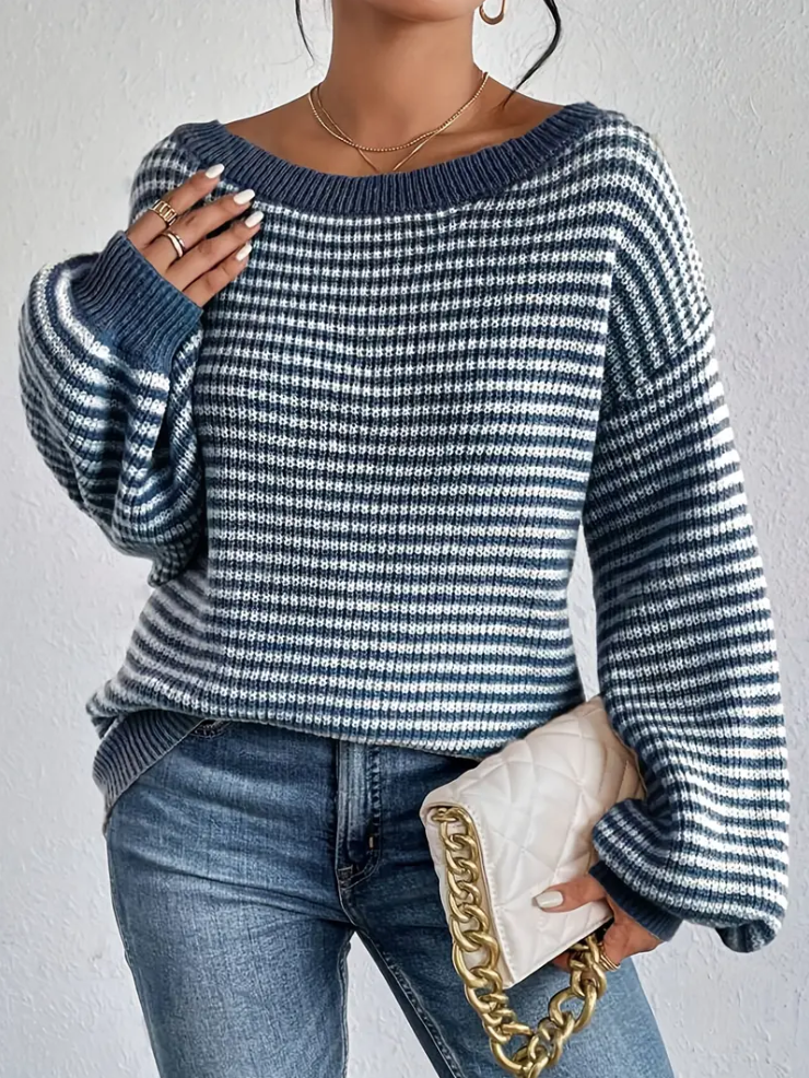 Athena - knitted sweater with dropped shoulders