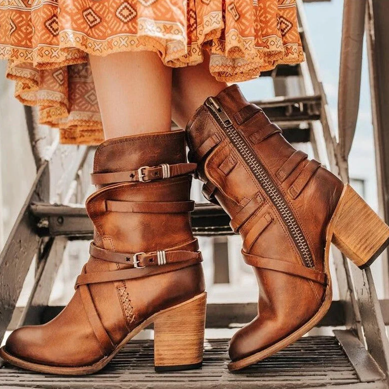 Elegant leather winter boots for women - warmth and style perfectly combined