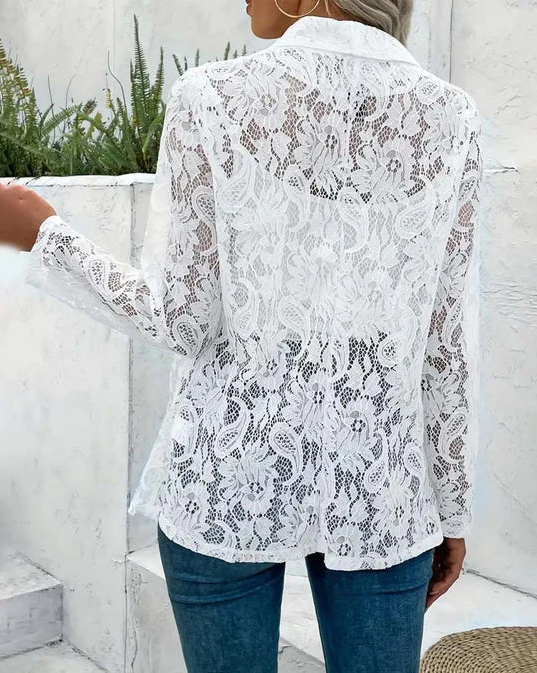 Eloise - lace blazer with lapel collar