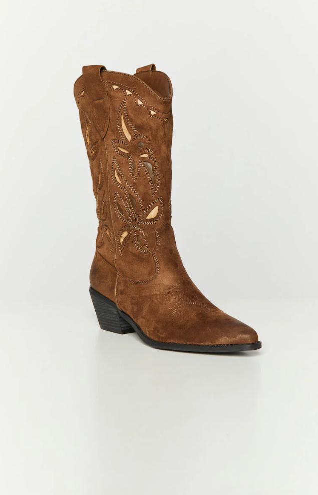 Embroidered leather cowboy boots for women