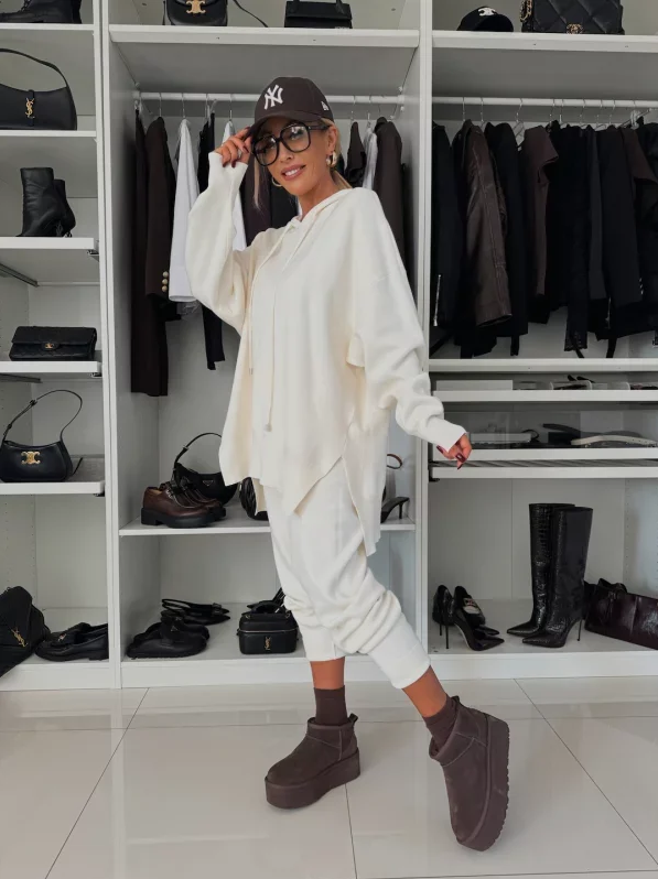 Brigida | casual, comfortably designed two-piece set for women