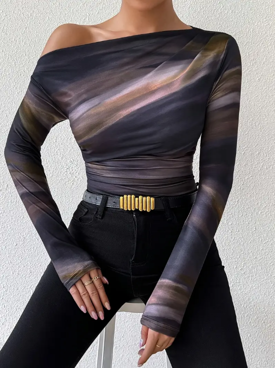 Valeria –Stylish off the shoulder top