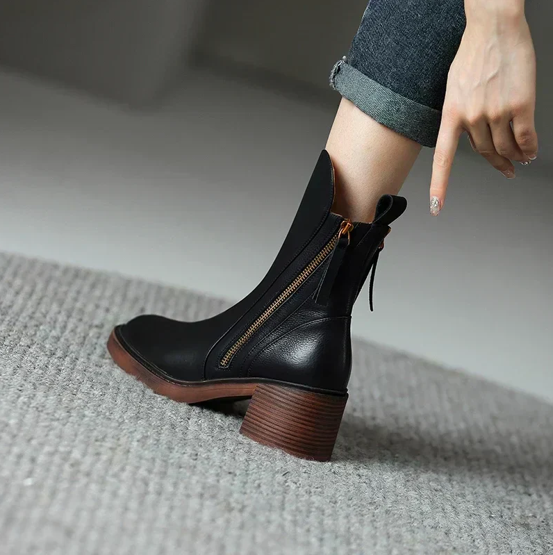 Elegant ladies ankle boots made of genuine leather with block heel