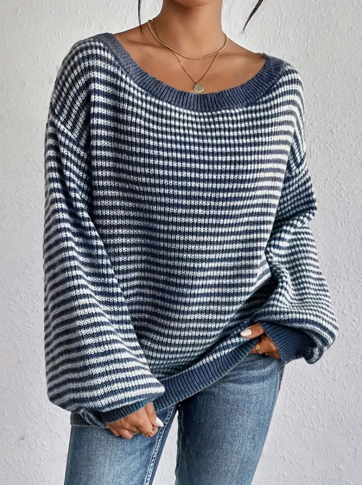 Athena - knitted sweater with dropped shoulders