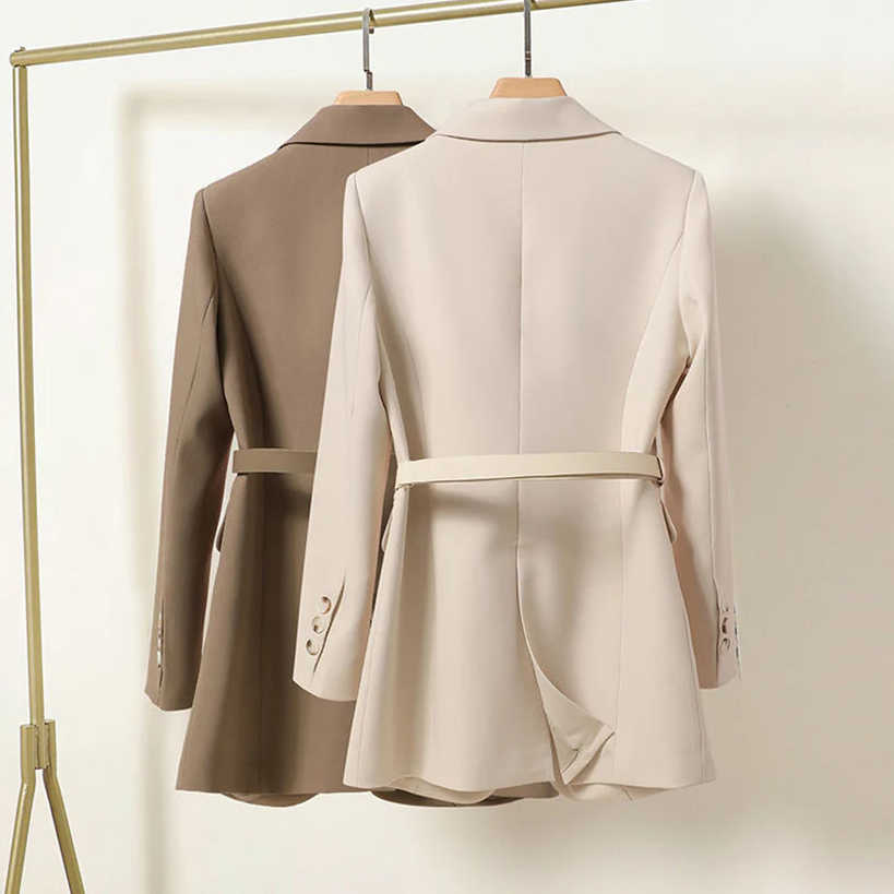 Avelina - elegant ladies blazer