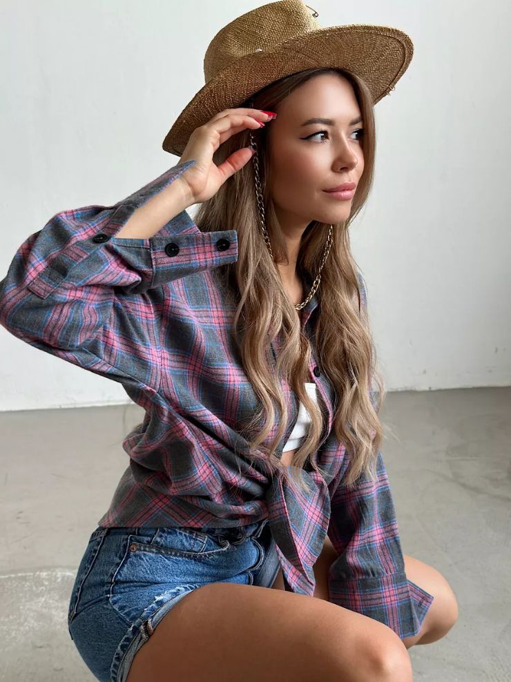 Elegant checked flannel shirt for women