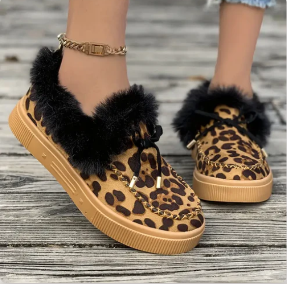 Liora-enhance-every-moment-with-cozy-elegance