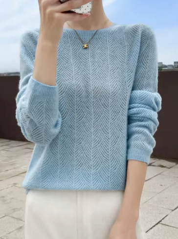 Jeline – stylish sweater made of cashmere wool