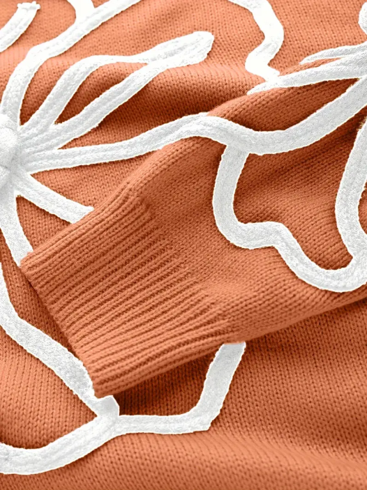 Kelsey - knitted jumper with floral embroidery