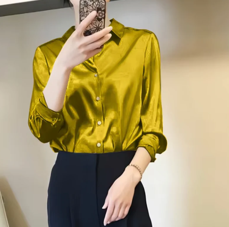 Paige – elegant satin blouse