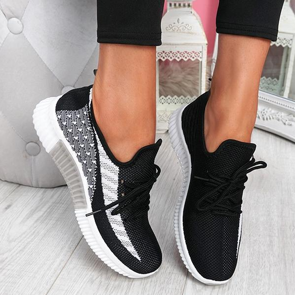 Lorraine – breathable lace-up shoes