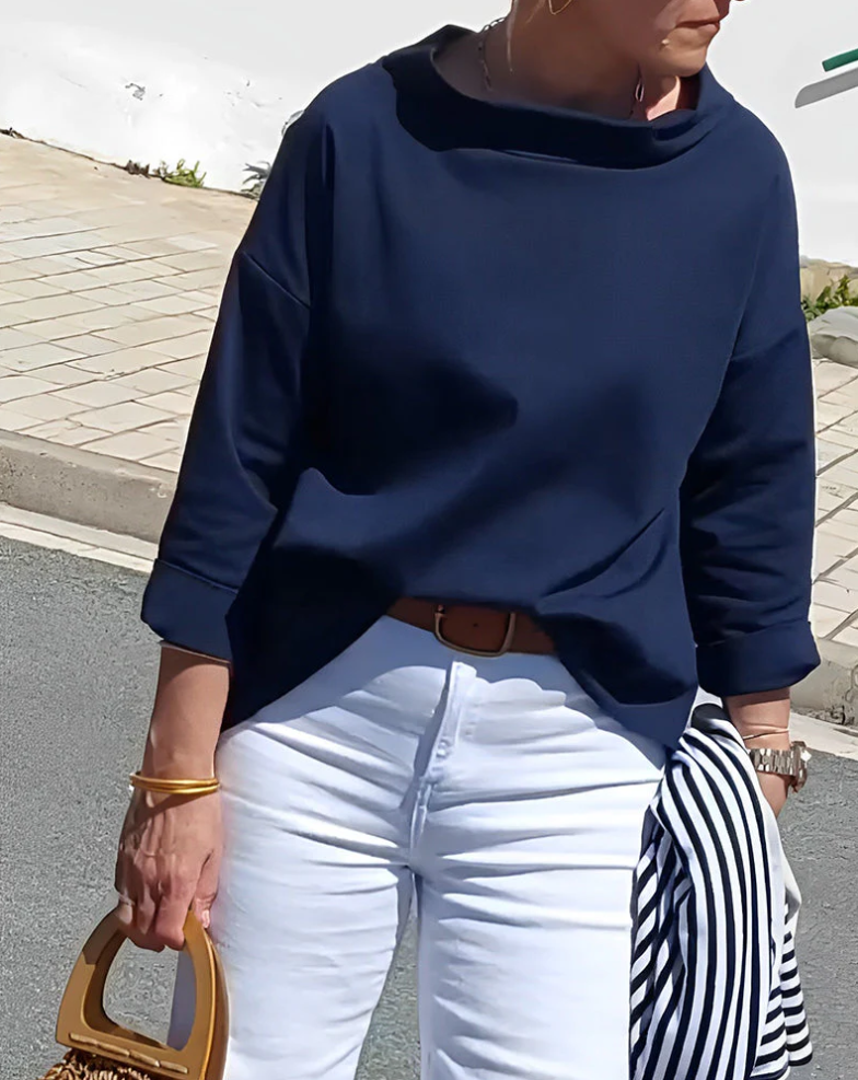 Casual top with plain lapel