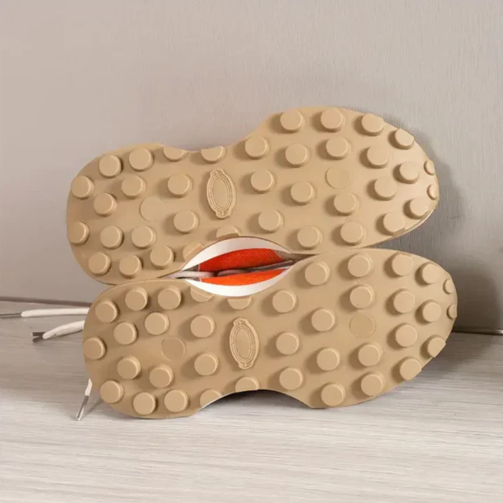 Colorblock - casual sneakers with a lightweight design for women