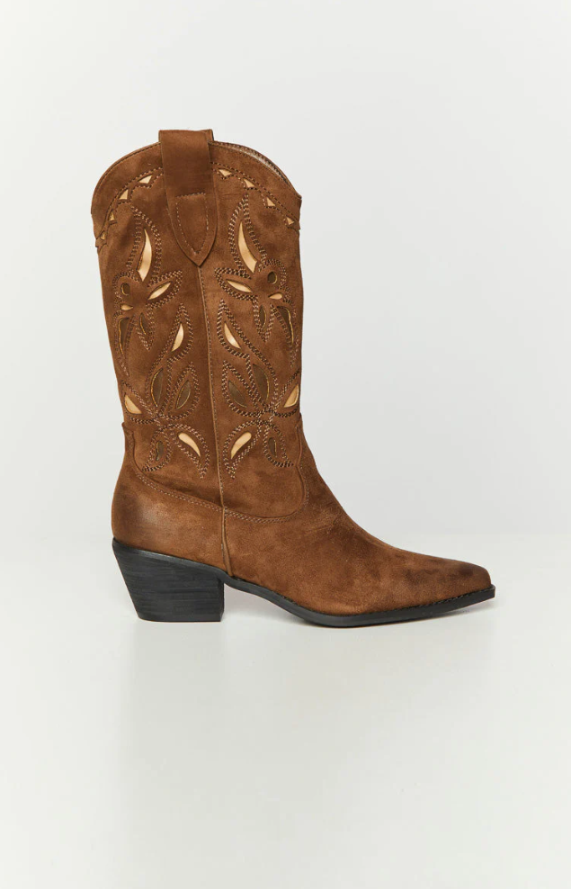 Embroidered leather cowboy boots for women