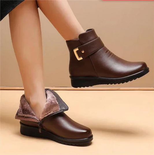 Caroline - boots made of genuine leather