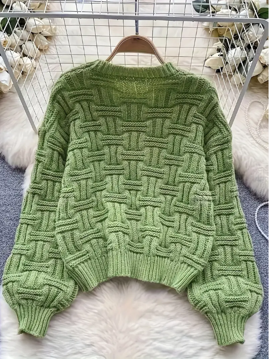 Clementina - stylish knitted sweater