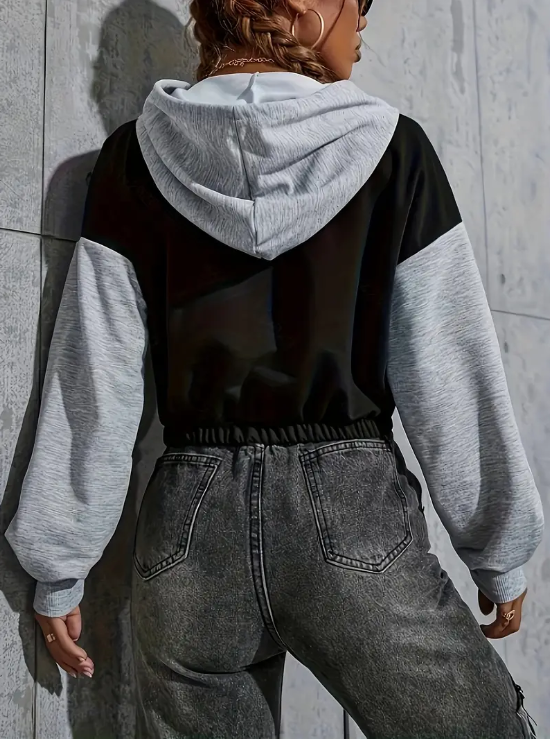 Cerese - stylish short hoodie made of cotton