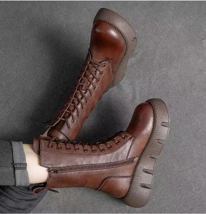Besa | fashionable women's boots