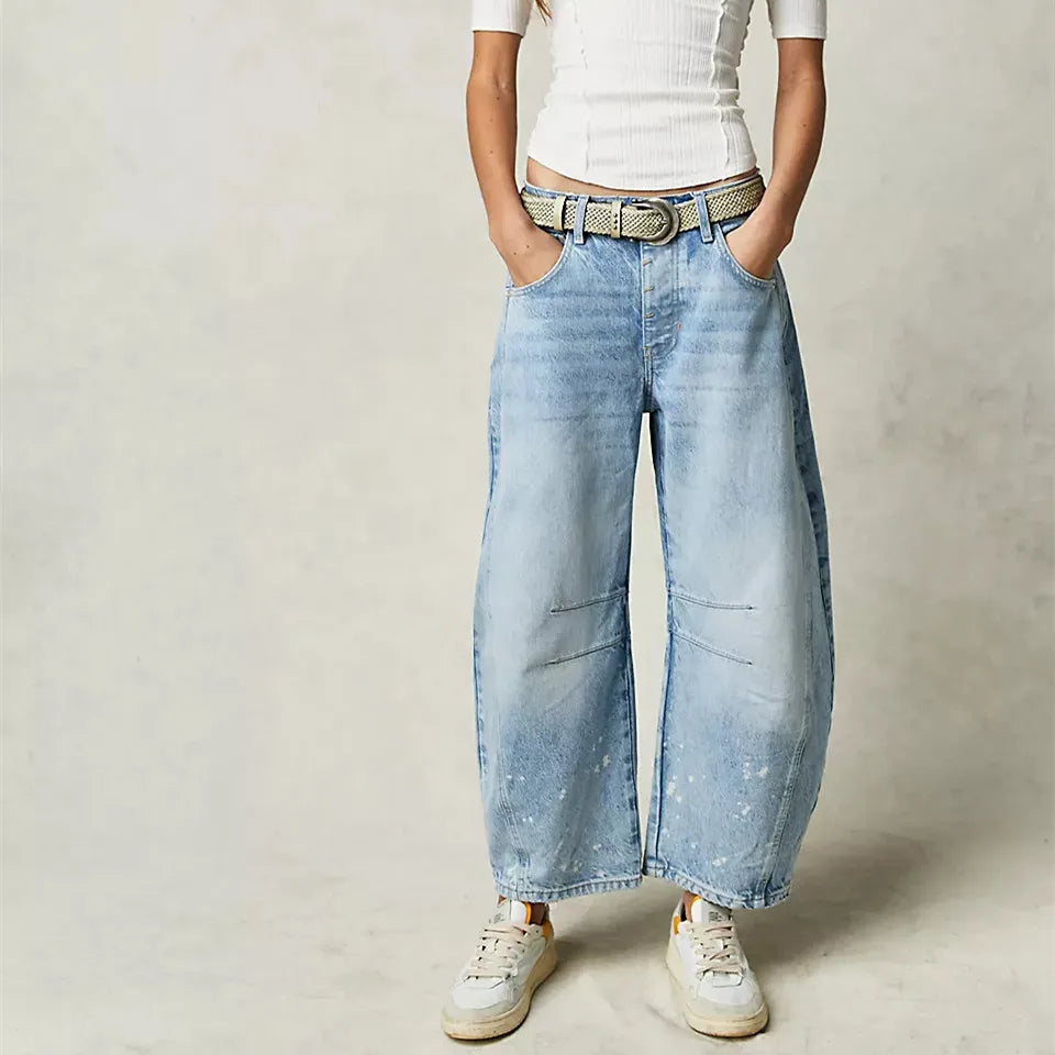 Retro women's jeans - casual cut