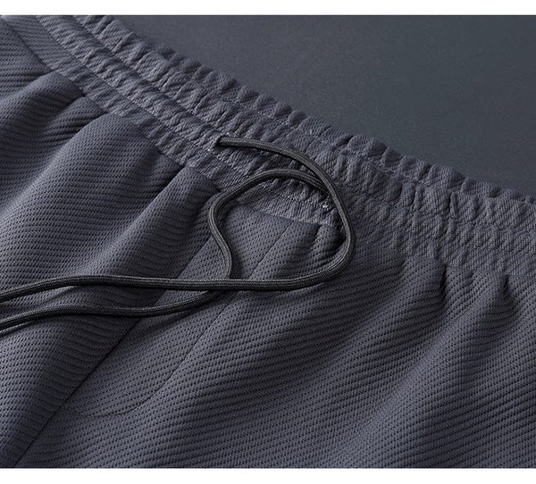 Arnold - elegant men's suit with pinstripe