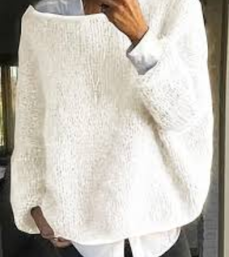 Oversized knitted women's sweater | soft and cozy