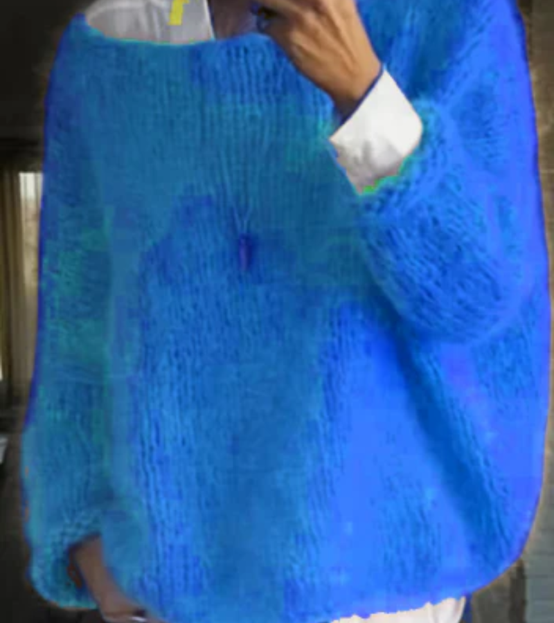 Oversized knitted women's sweater | soft and cozy