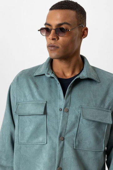 Regular fit men's shirt with metal buttons