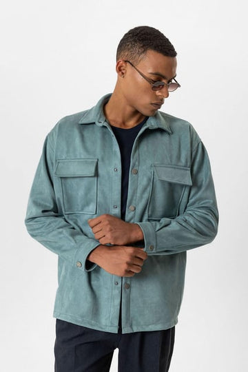 Regular fit men's shirt with metal buttons
