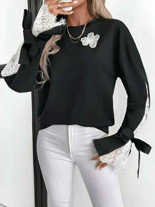 Agatha - elegant sweatshirt with color blocks and flowered edges patch for women