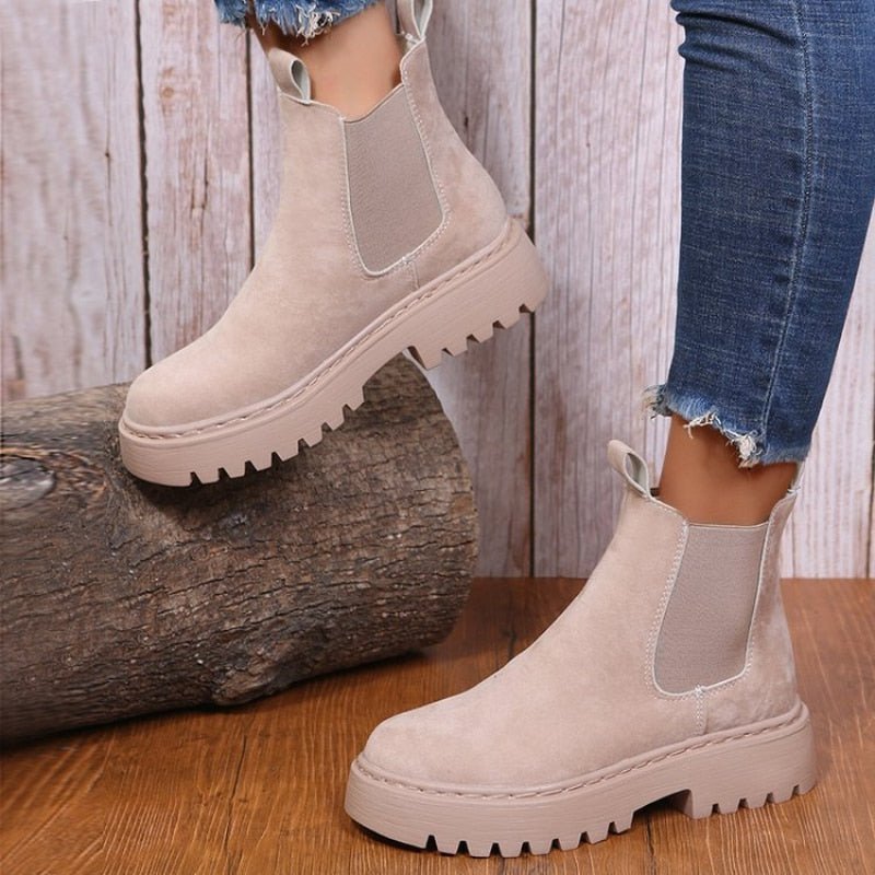 Jacqueline - think-sole platform boots